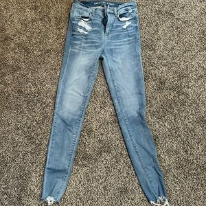 American eagle soft knit jeans, size 4 only worn a couple of times.